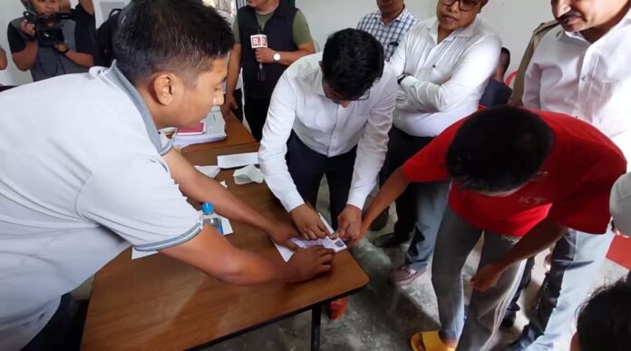 Manipur starts collecting biometrics of ‘illegal’ immigrants Manipur starts collecting biometrics of ‘illegal’ immigrants