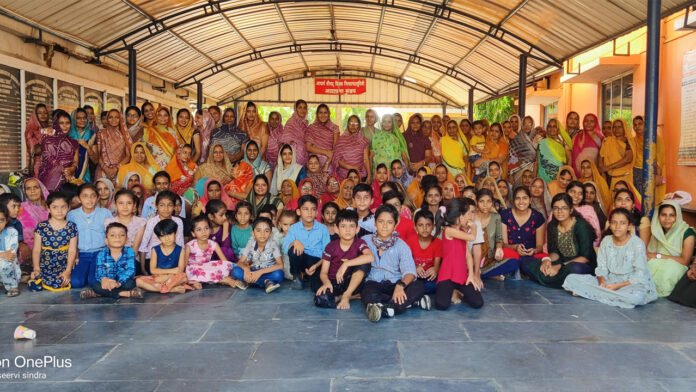 Gaumata Seervi Chennai Service to GauMata through Bhajan and Kirtan by Seervi Mahila Mandal