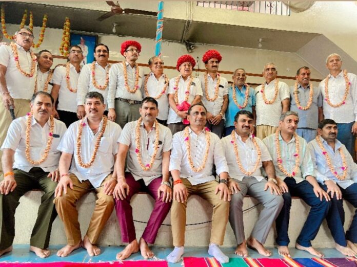 Sirvi Samaj Formation of the New Executive Committee of Seervi Samaj Mahalakshmi Layout Trust